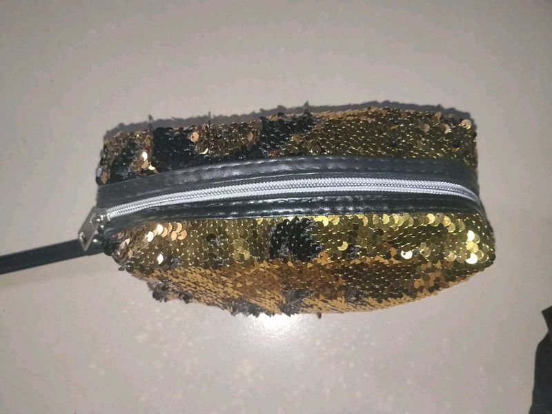 Sparkly Sequin Waist Bag