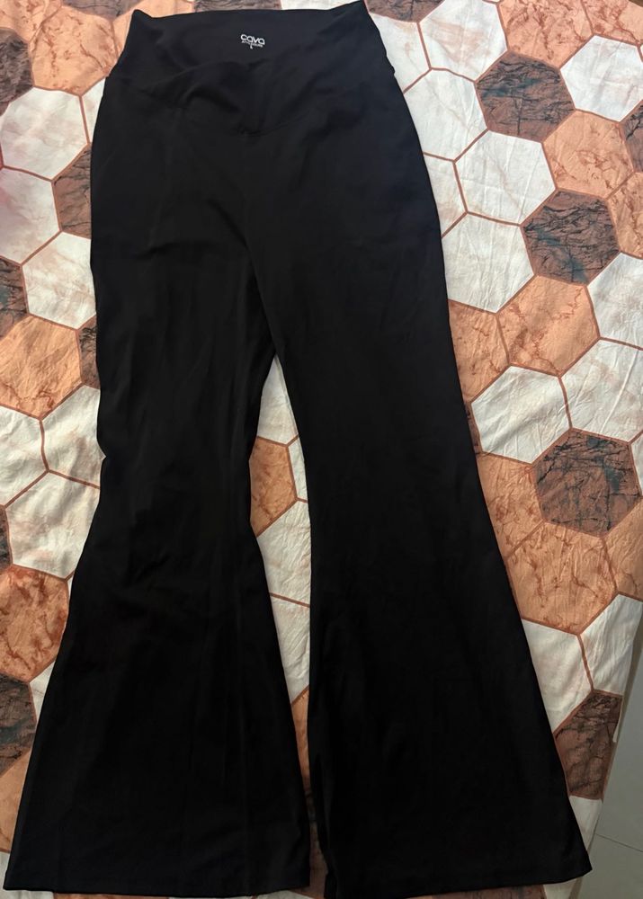 Classic Black Flare Leggings