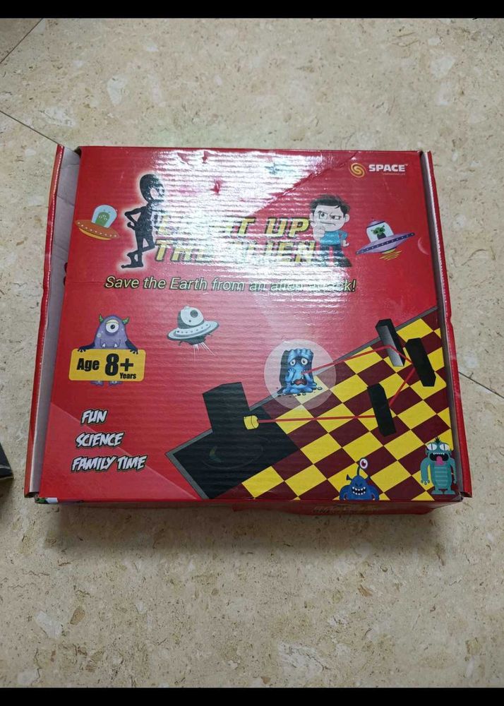 Space Domino Race - Save the Earth!