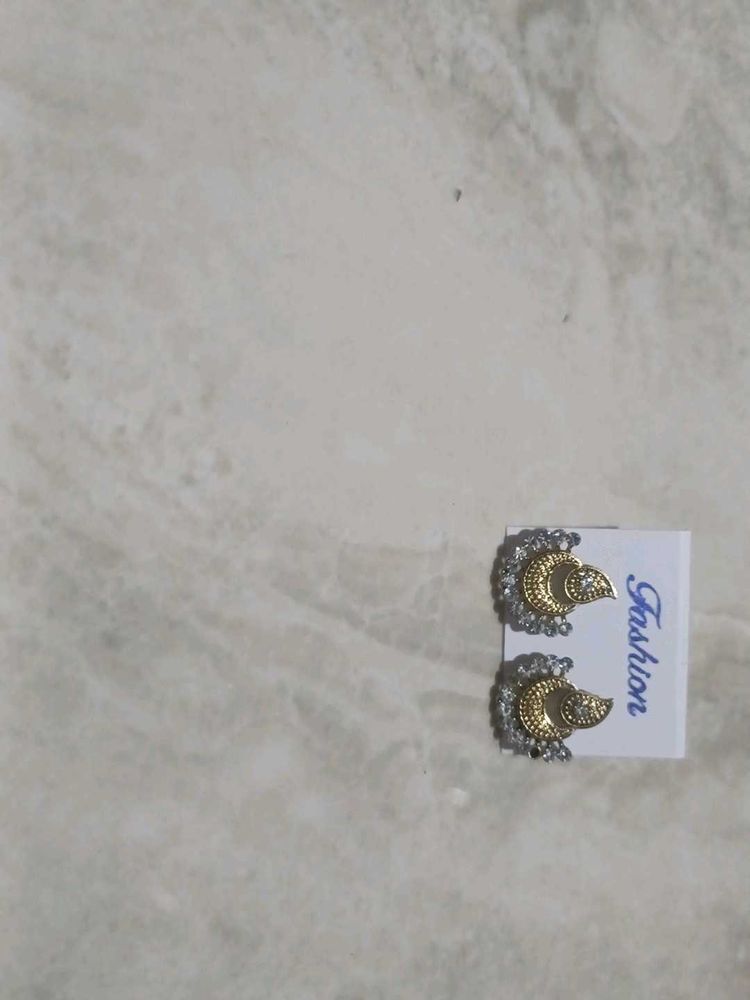 Elegant Moon-Shaped Earrings