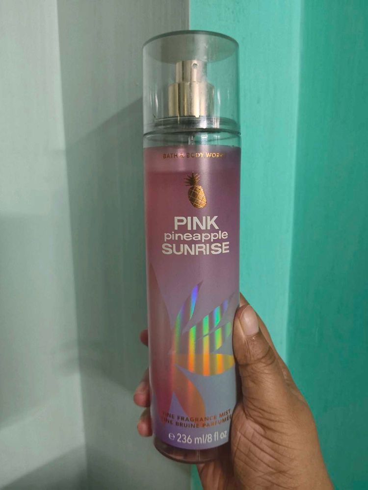 Bath &amp; Body Works Mist in Pink Pineapple Sunrise