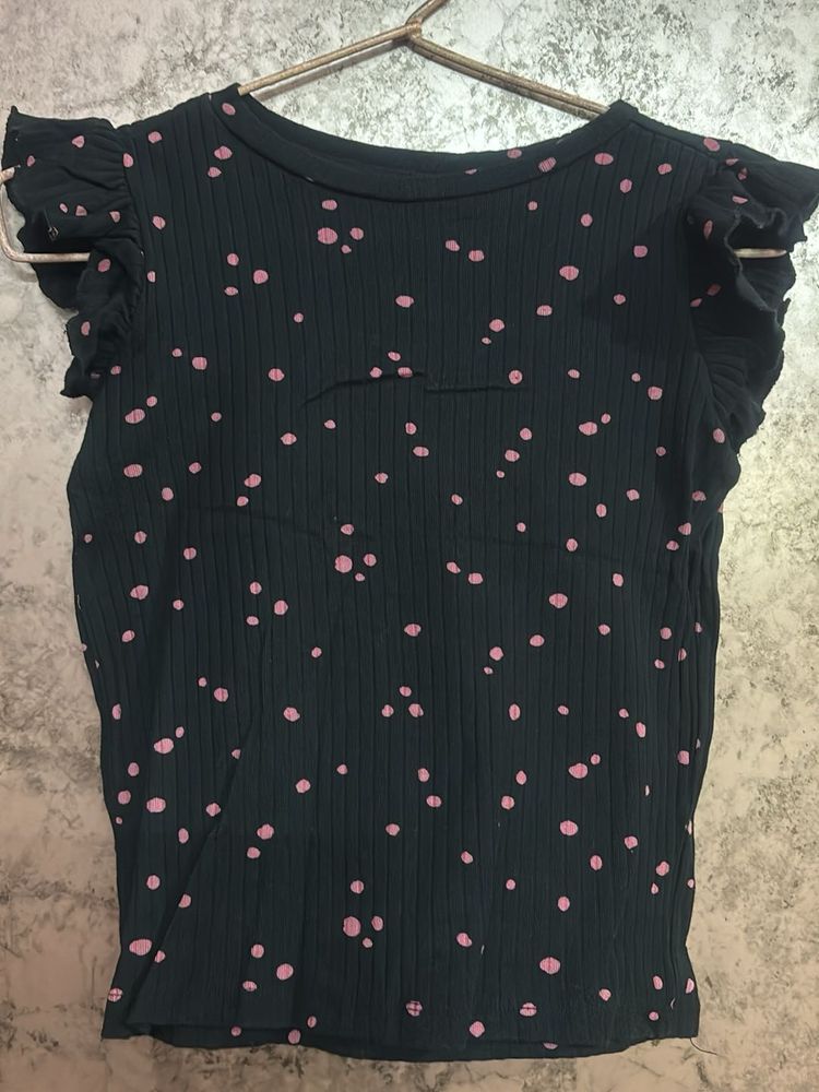 Cute Ruffled Sleeve Top