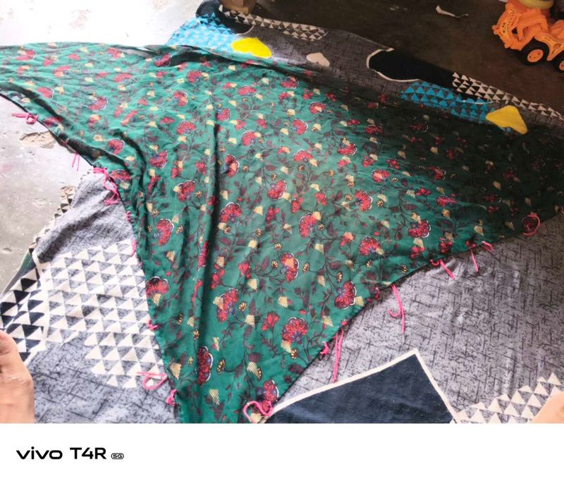 triangle scarf