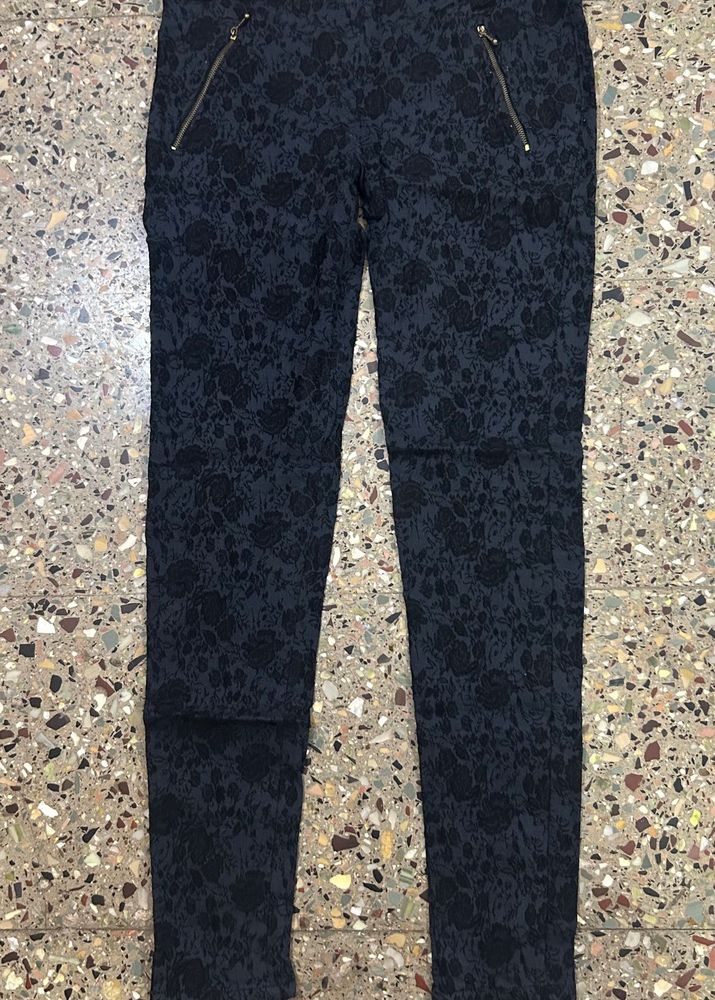 Dark Floral Print Slim Fit Pants