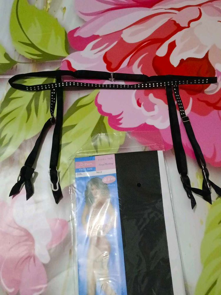 (1200)Black Rhinestone Garter Belt