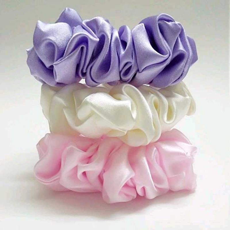 3 Cute Scrunchie Set
