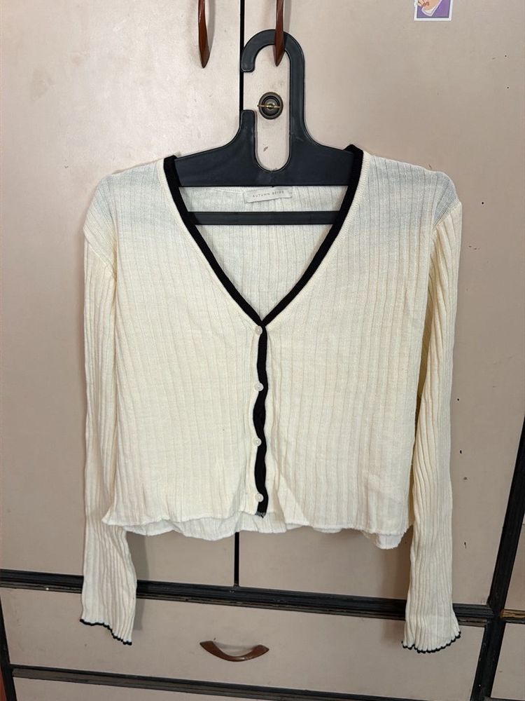 Ribbed Knit Cropped Cardigan