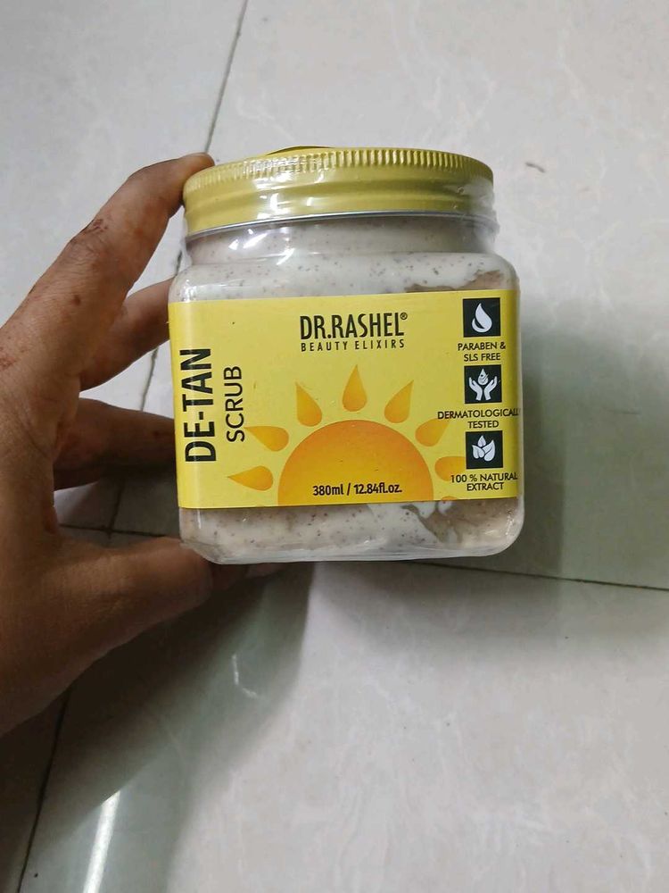 Dr. Rashel De-Tan Scrub
