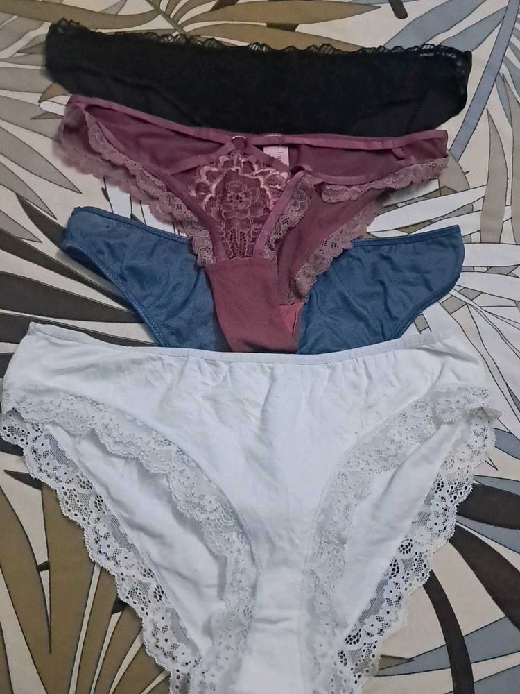 Set of 4 Lace Trim Briefs