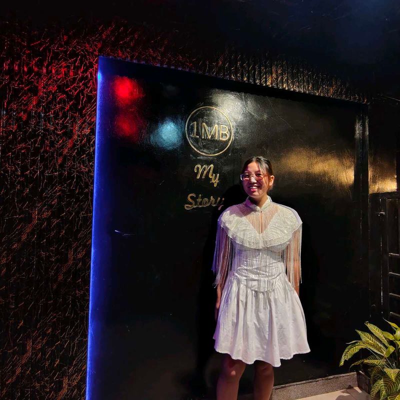 Elegant White dress