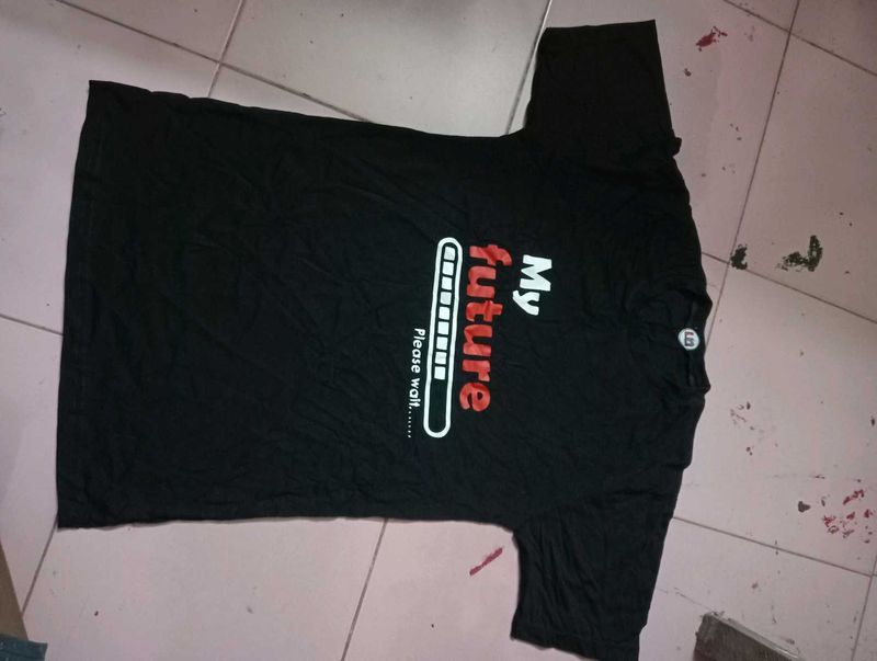 Cool Black T-Shirt with Graphic Print