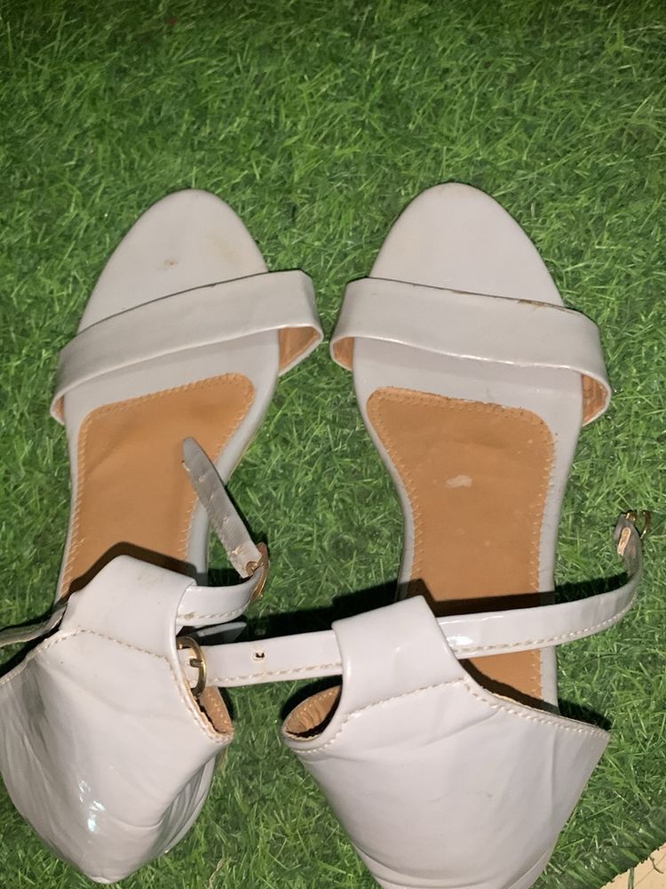 Heel Sandal