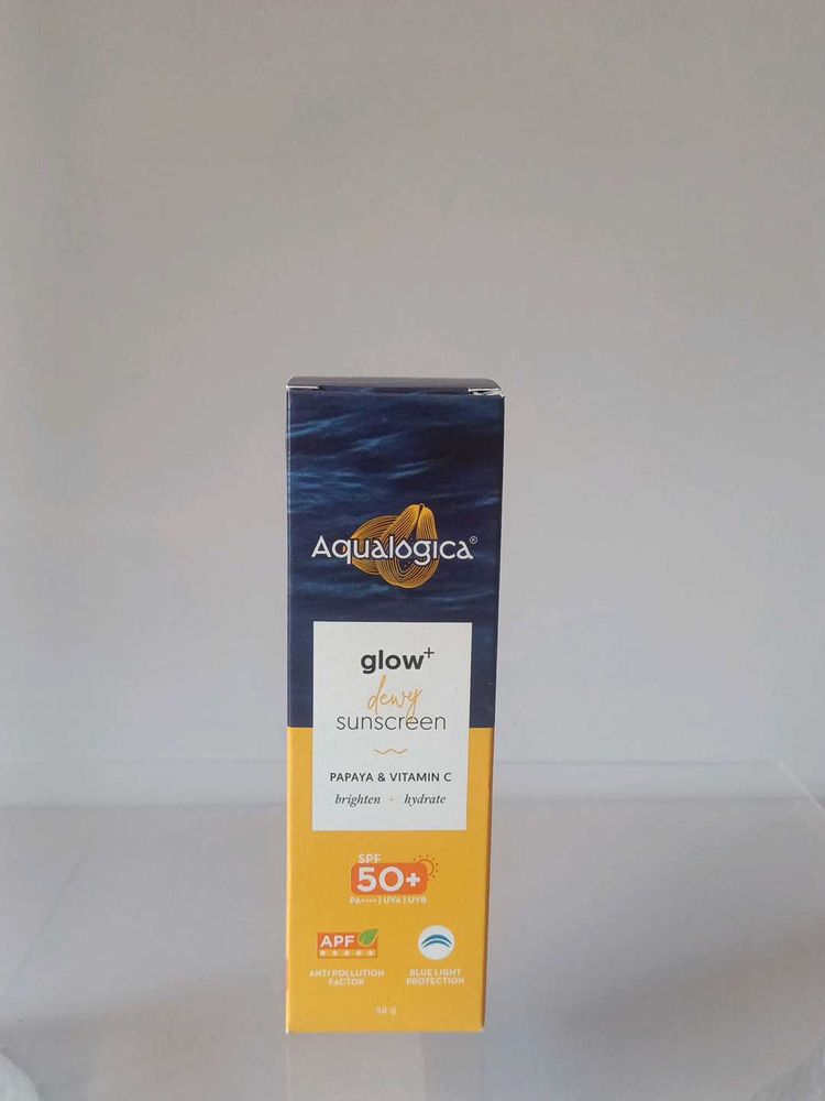 Aqualogica Glow+ Dewy Sunscreen