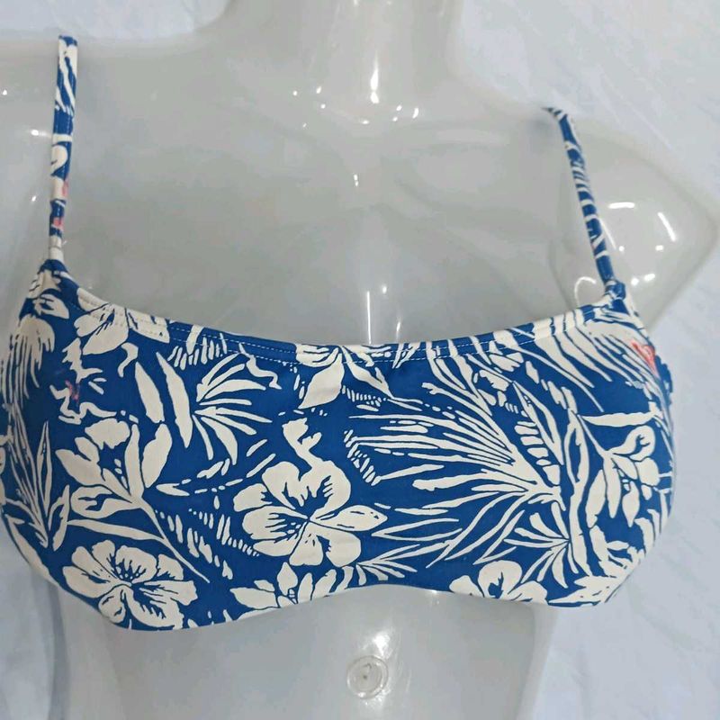 😍 Blue Floral Bikini Top