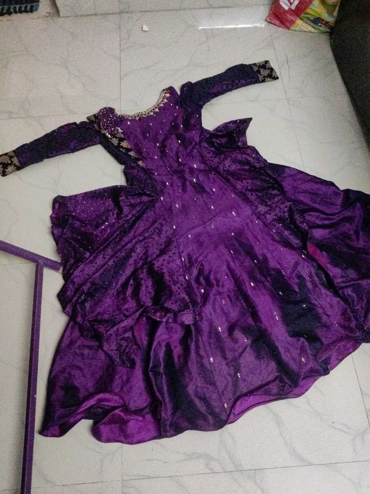 Stunning Purple Ethnic Gown