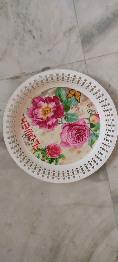unique tray