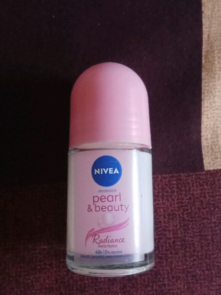 Nivea Roll On, Radiance White Pearls