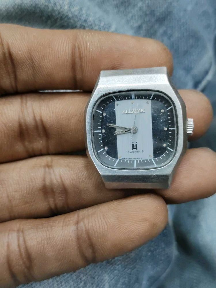 Vintage Allwyn 17 Jewels Watch