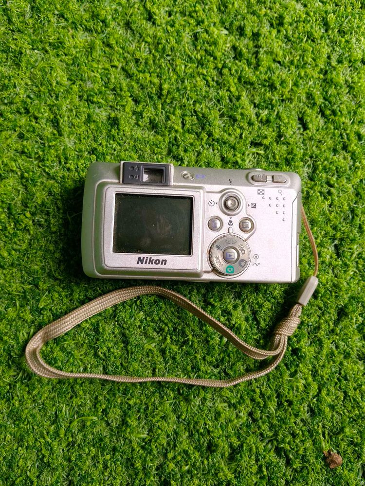 Nikon COOLPIX 3700 Vintage Digital Camera – 3.2MP