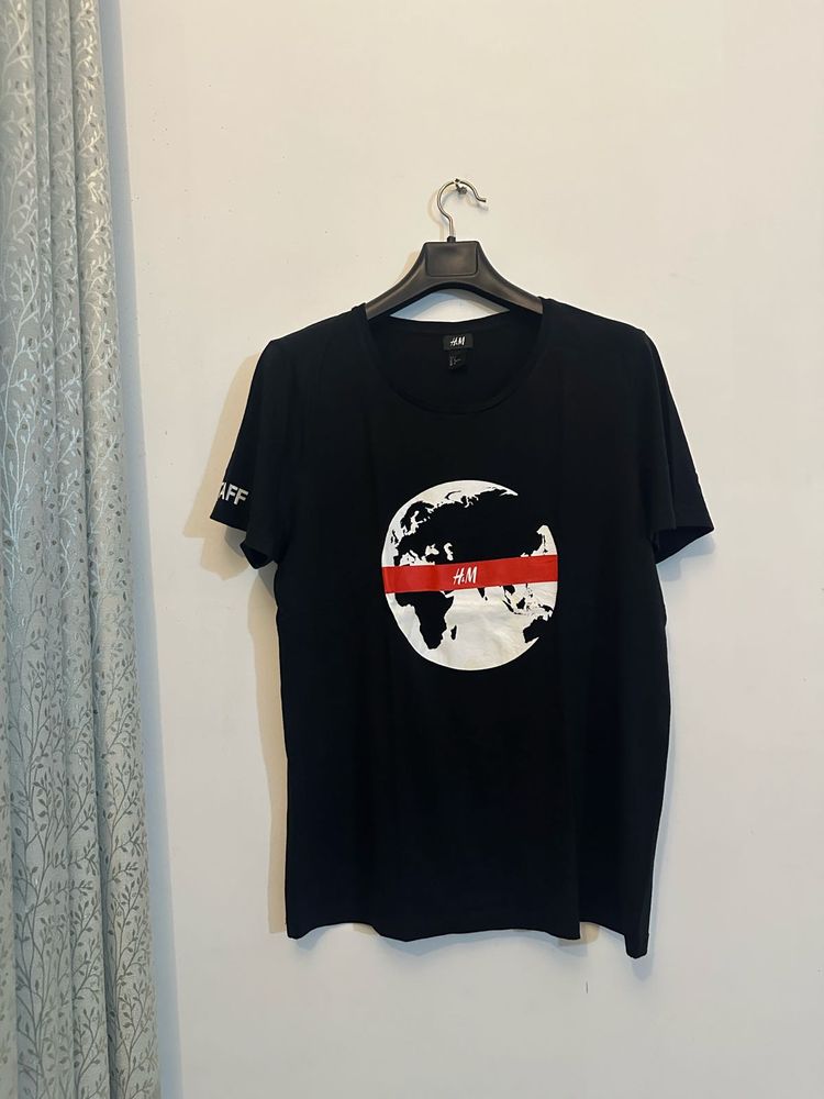 Black World Map Graphic T-Shirt 🇩🇪