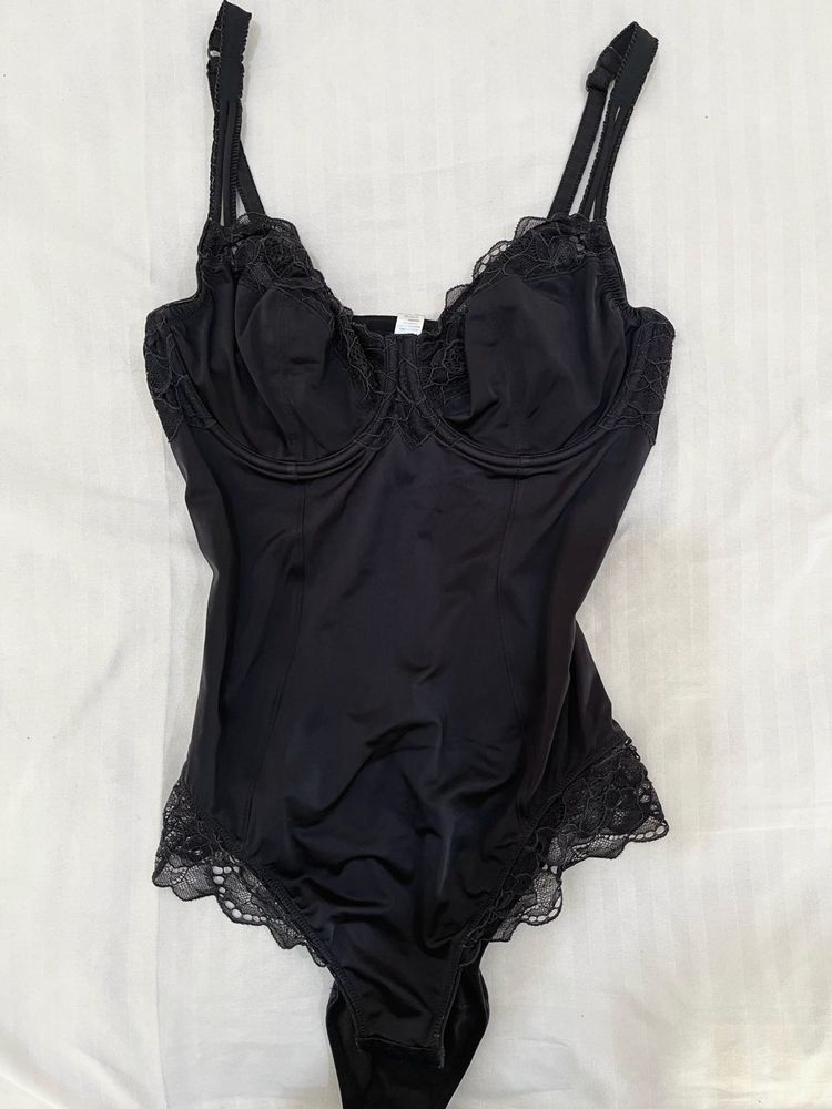 Premium black Lace Underwire Bodysuit