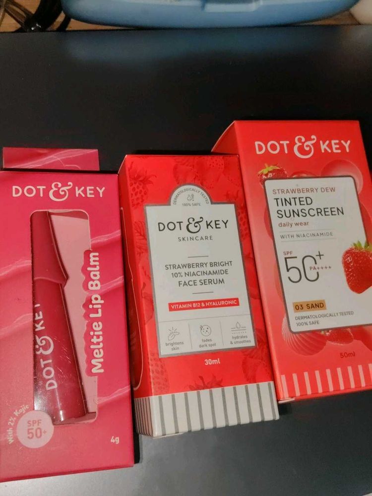 Dot &amp; Key Skincare Set