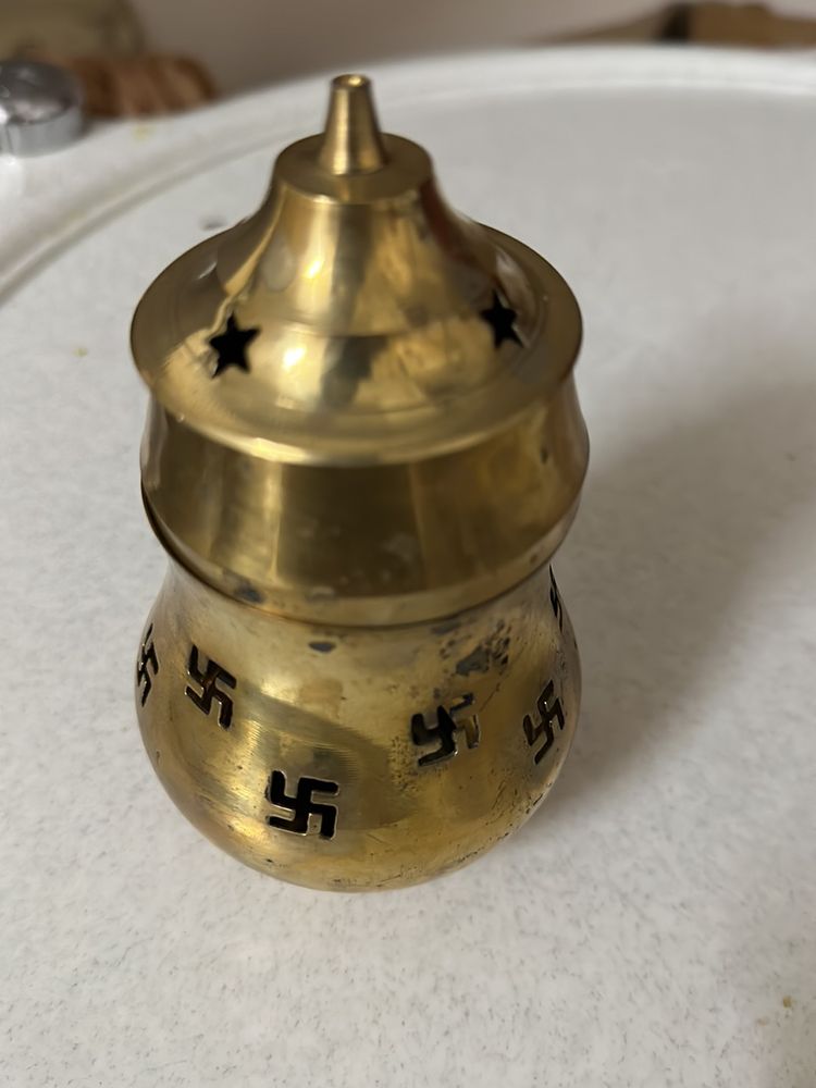 Capoor Lamp