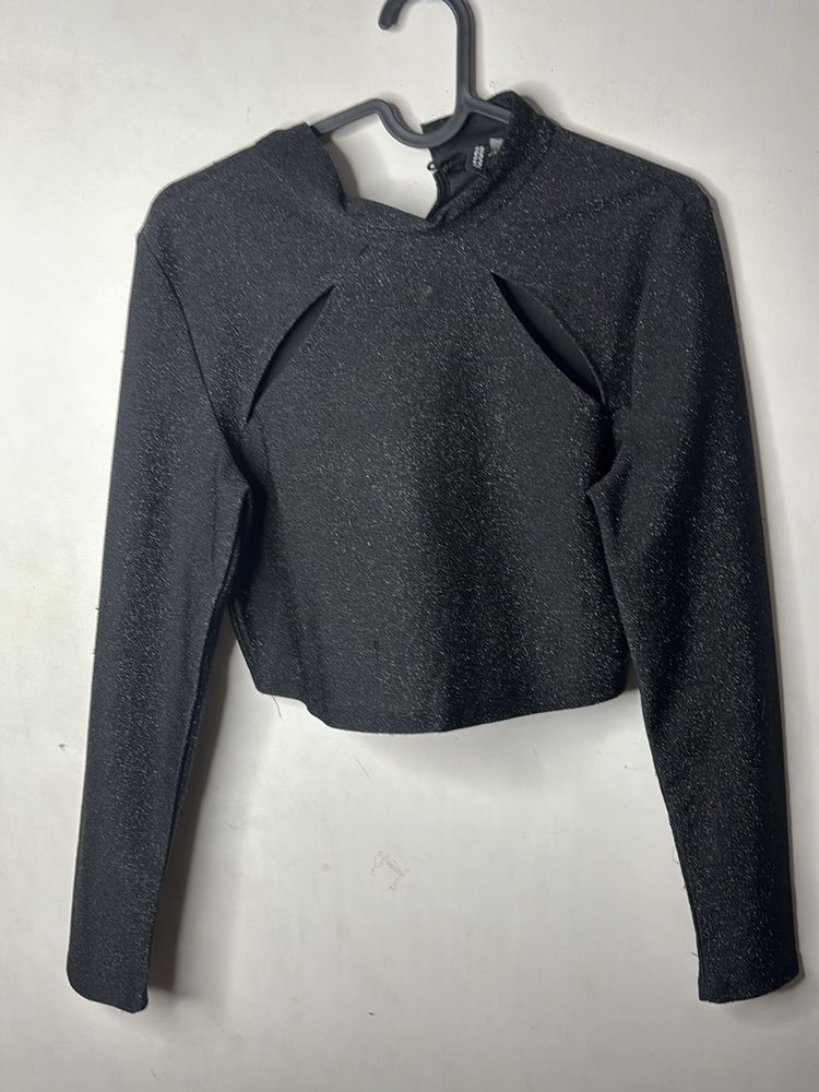 H &amp; M Black crop top