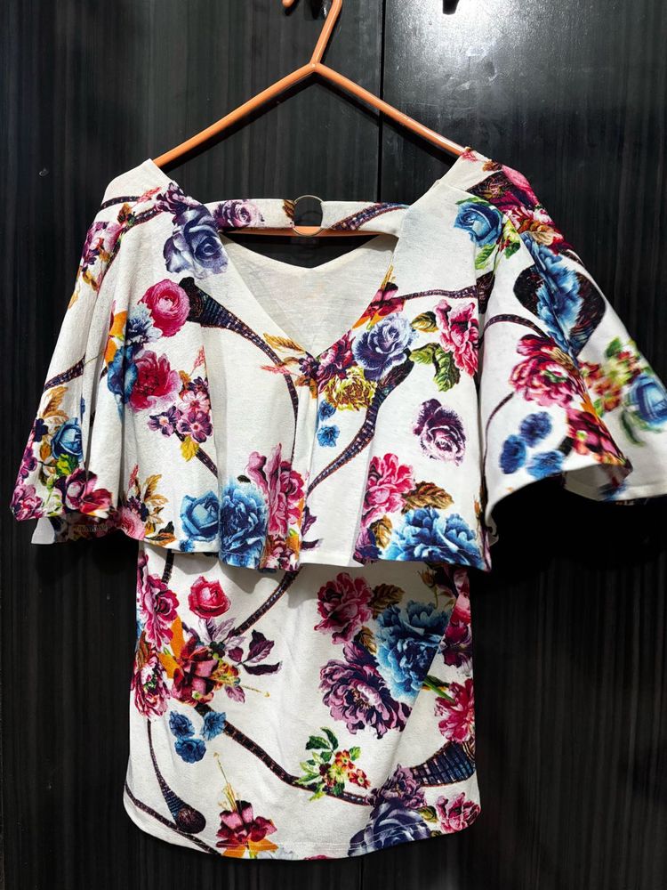 Chic Floral Print Top