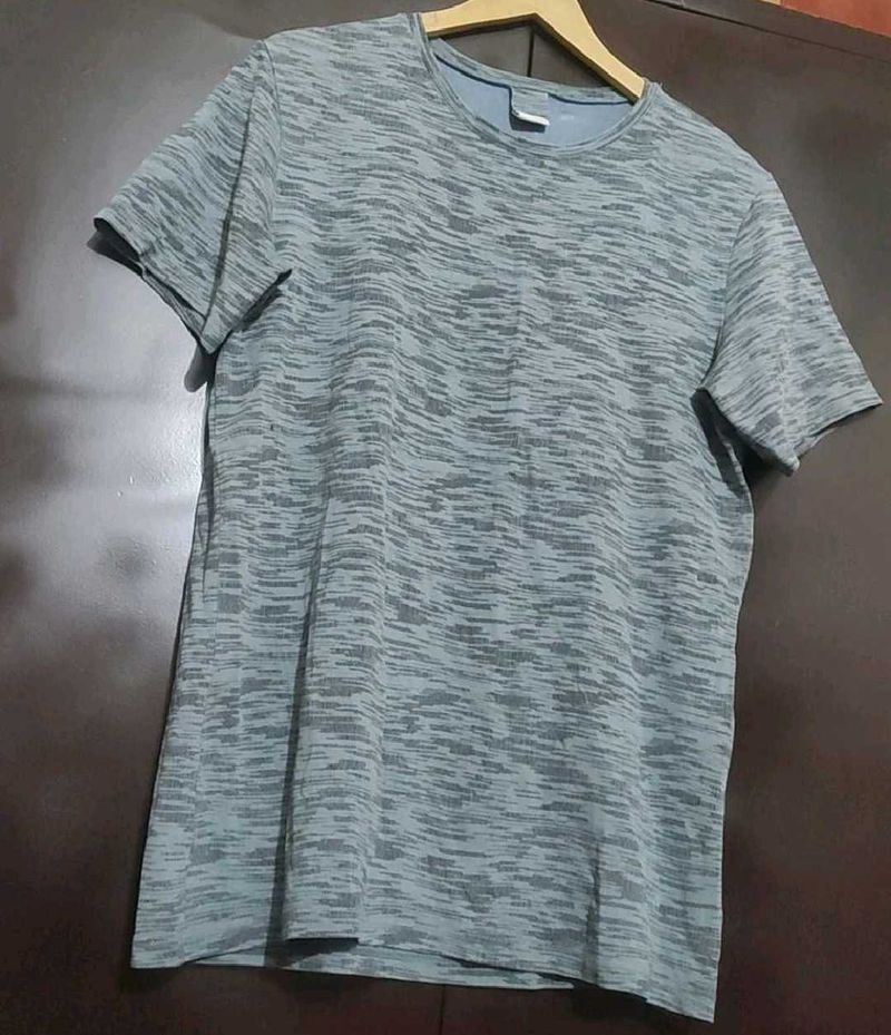 Grey Color T-shirt For Boy &amp; Men 38 Chest