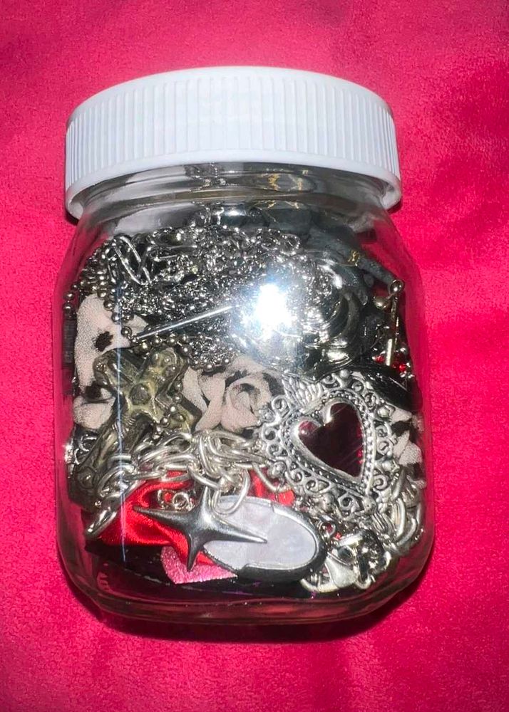 JEWELERY TREASURE  BOX