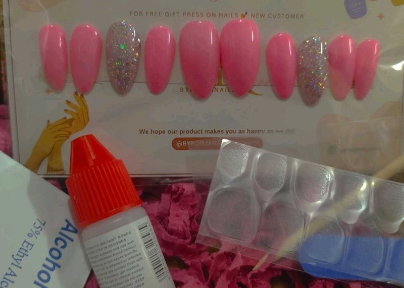 Press-On Nail Set - Pink &amp; Glitter