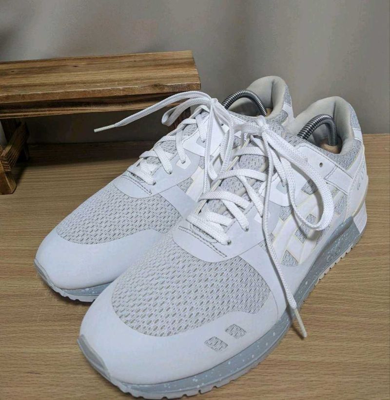 ASICSTiger Sneakers - Stylish &amp; Comfy!