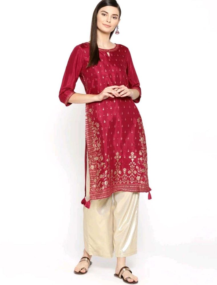 Aurelia Maroon Kurta( New Unit)