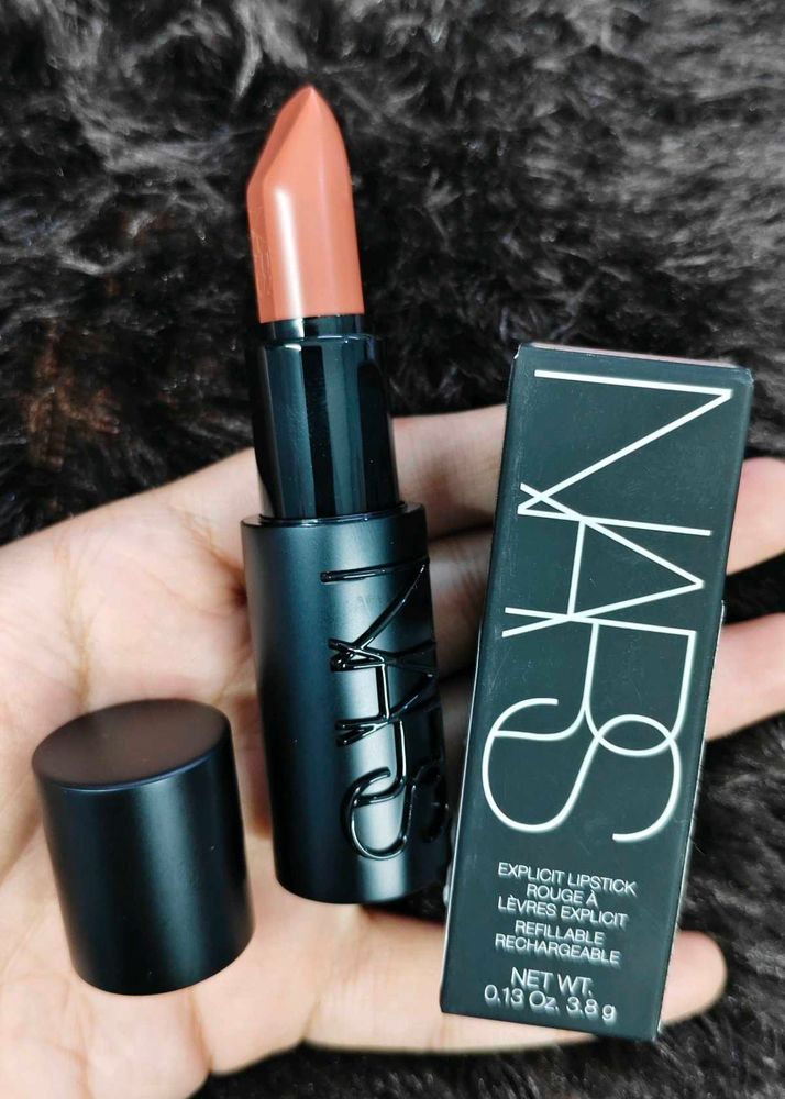 Nars Explicit Lipstick (Bare it all 820)