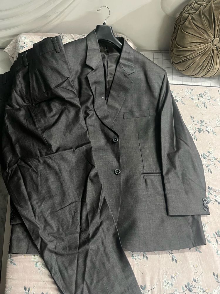 Men's Grey Suit