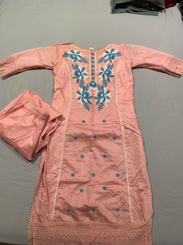 Elegant Pink Kurta Set with Blue Embroidery