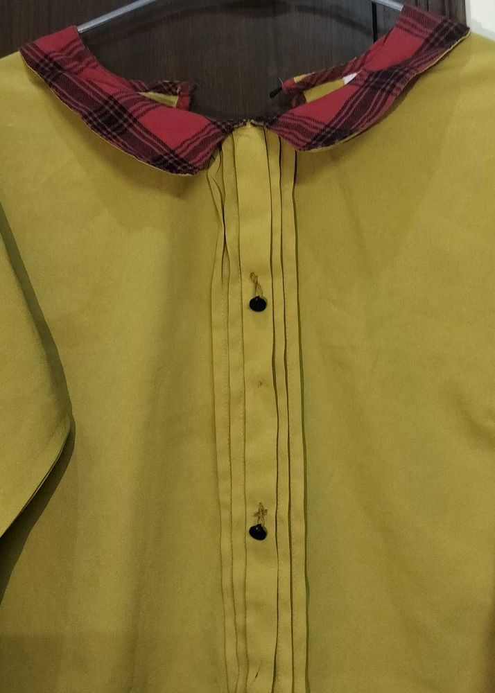 Unique Top with Plaid Collar Detail