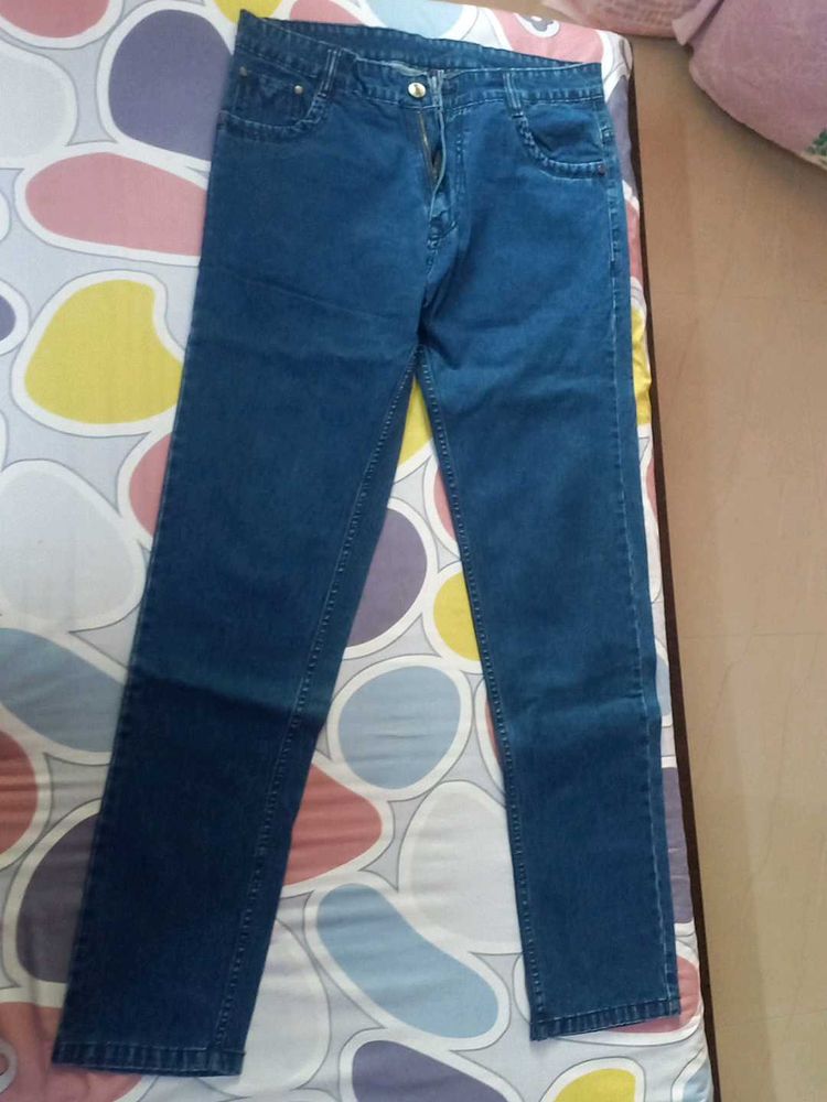 men blue denim jeans