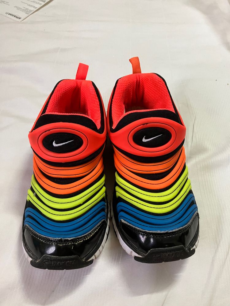 KIDS NIKE shoes