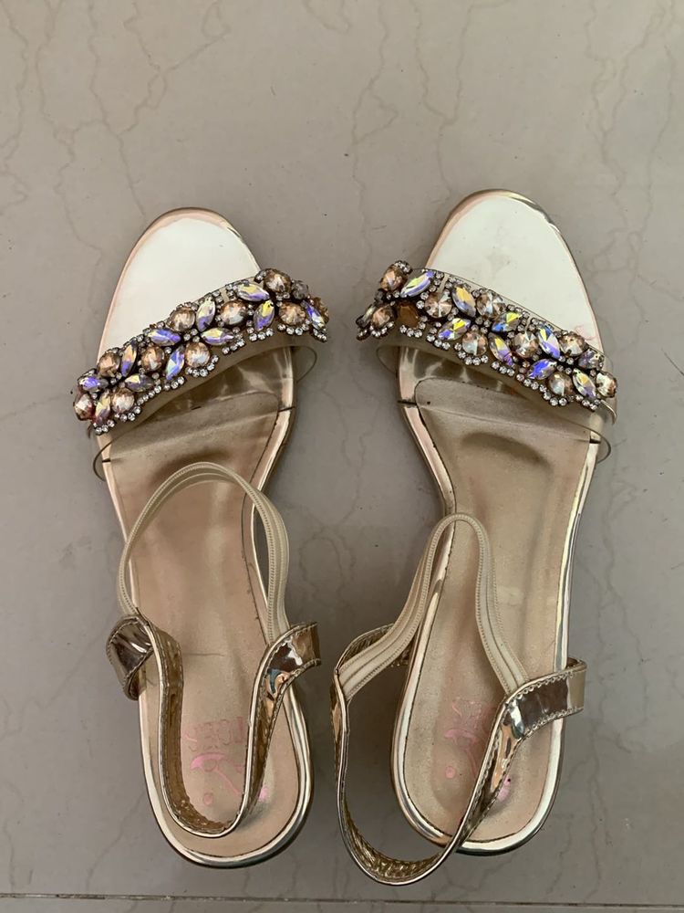 Party Wear Sandles For Girls N Women
