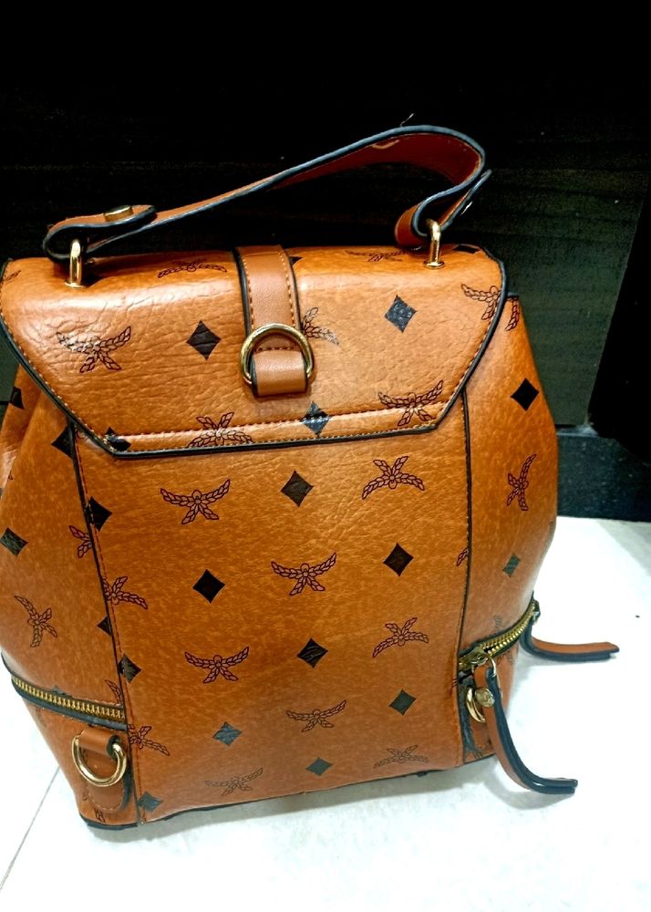 Handbag