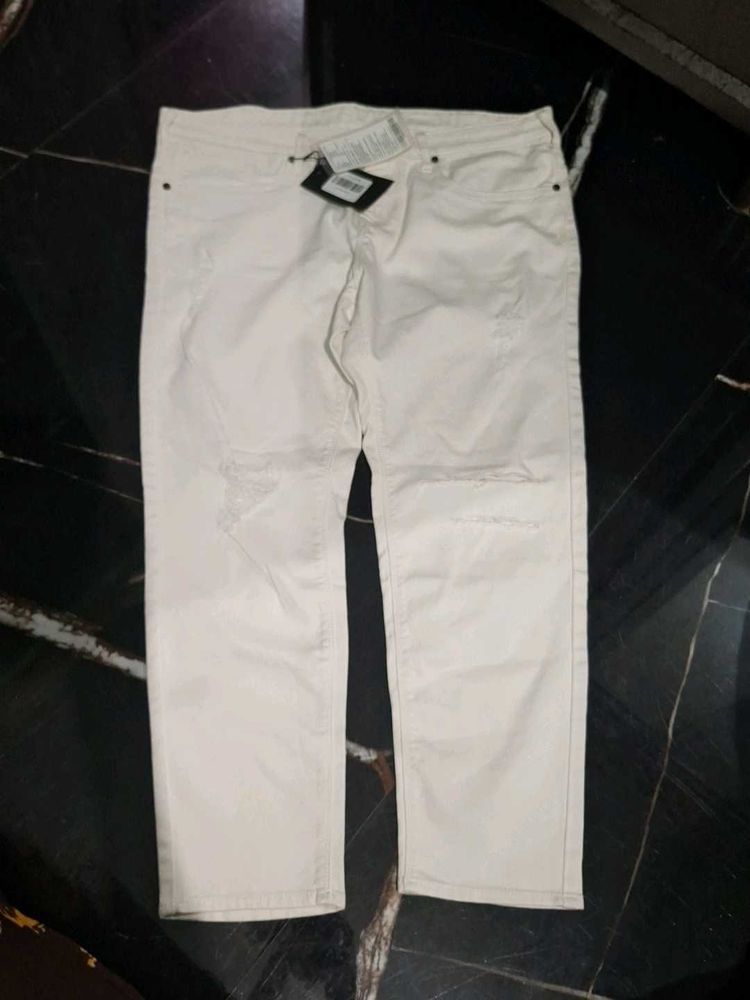 White Ripped Jeans