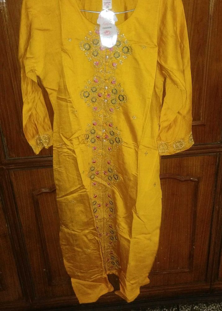 Embroidered Yellow Kurta set with dupatta
