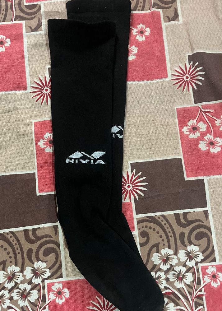 Nivia Black Knee-High Sports Socks