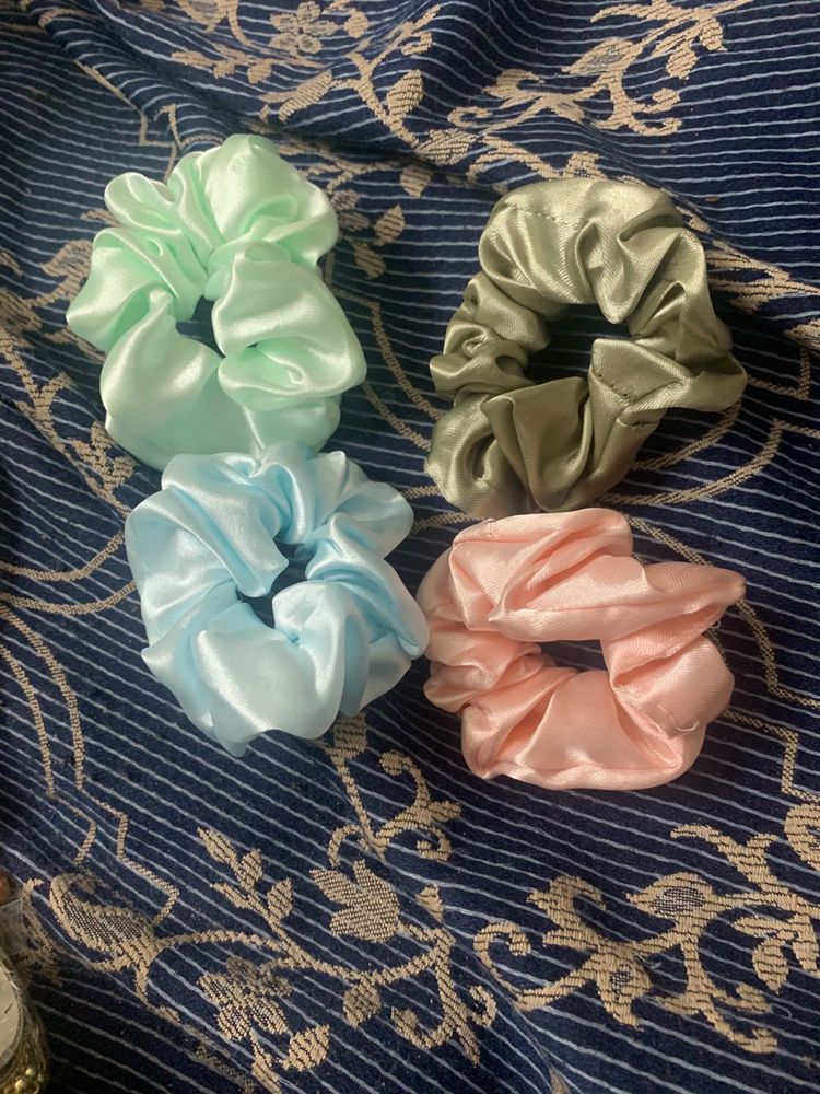 Set of 4 Satin Scrunchies