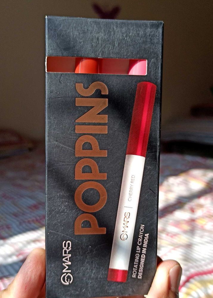 2 PSC, Mars Poppins Rotating Lip Crayon