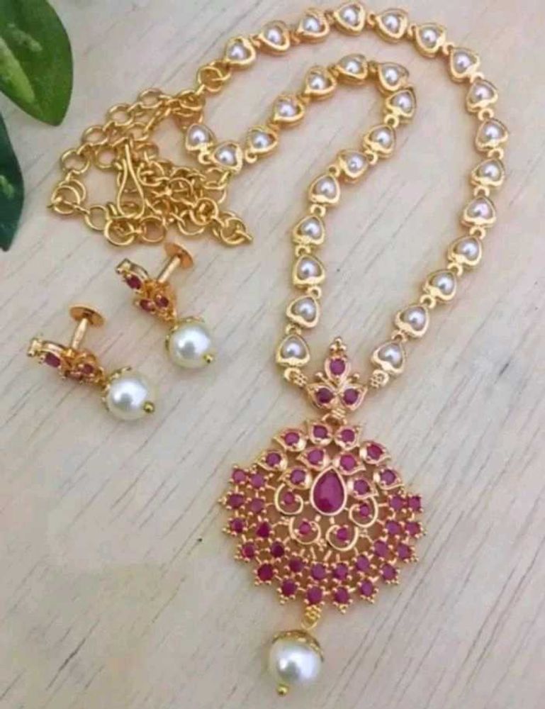 Woman Necklace With Earrings 100%new