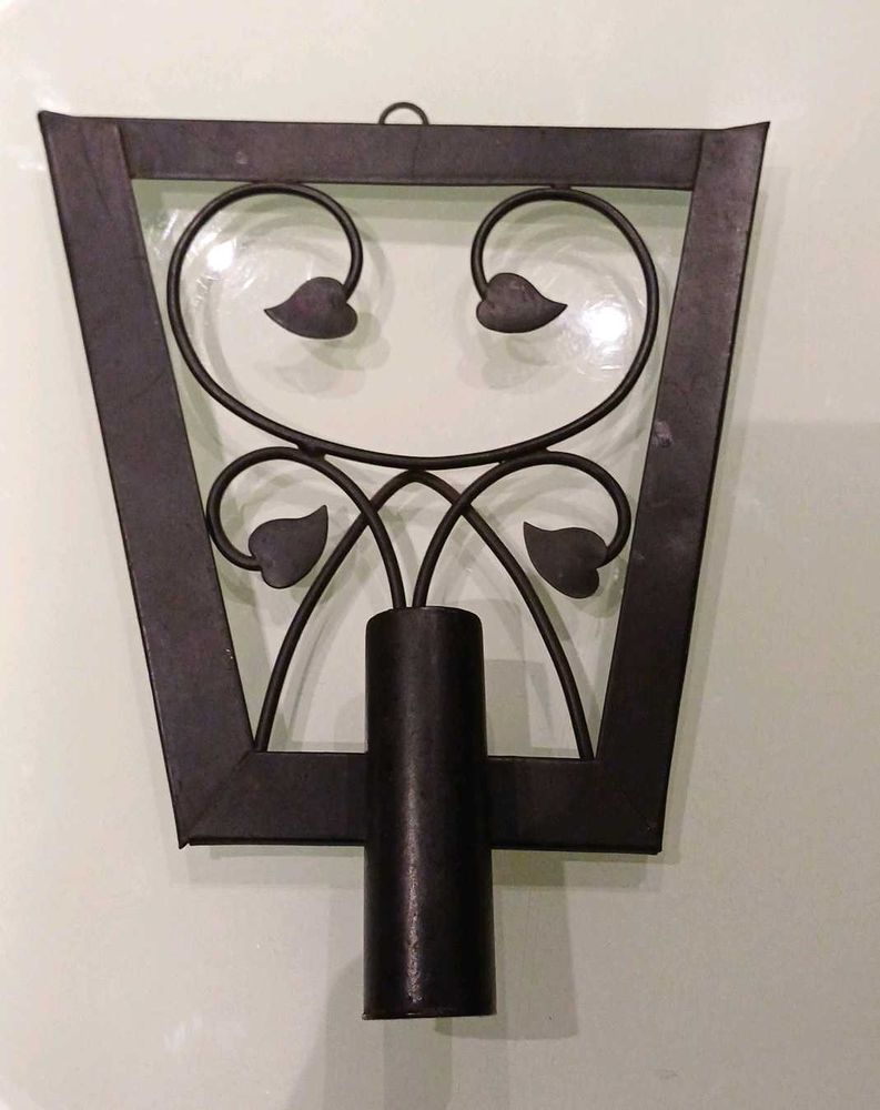 Wall decor