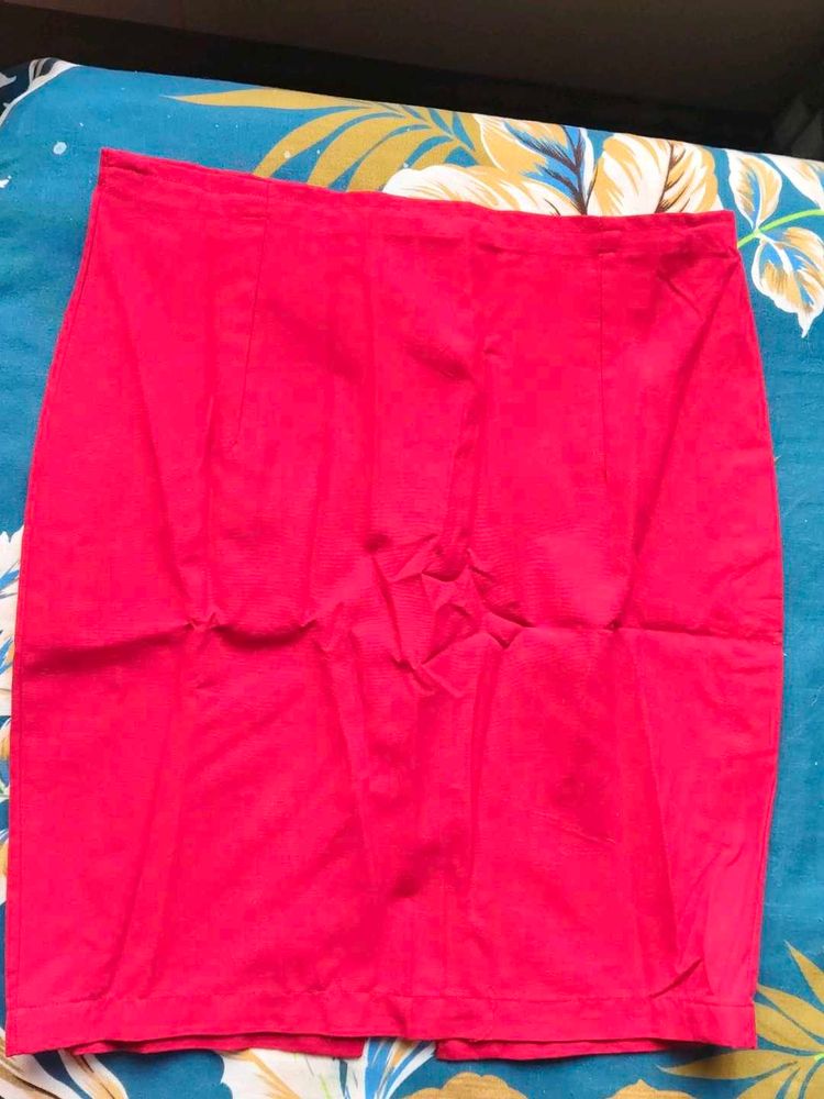 Vibrant red Skirt